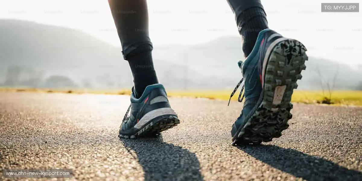 把热爱穿在身上！👕 限量周边，让你的支持永不褪色！