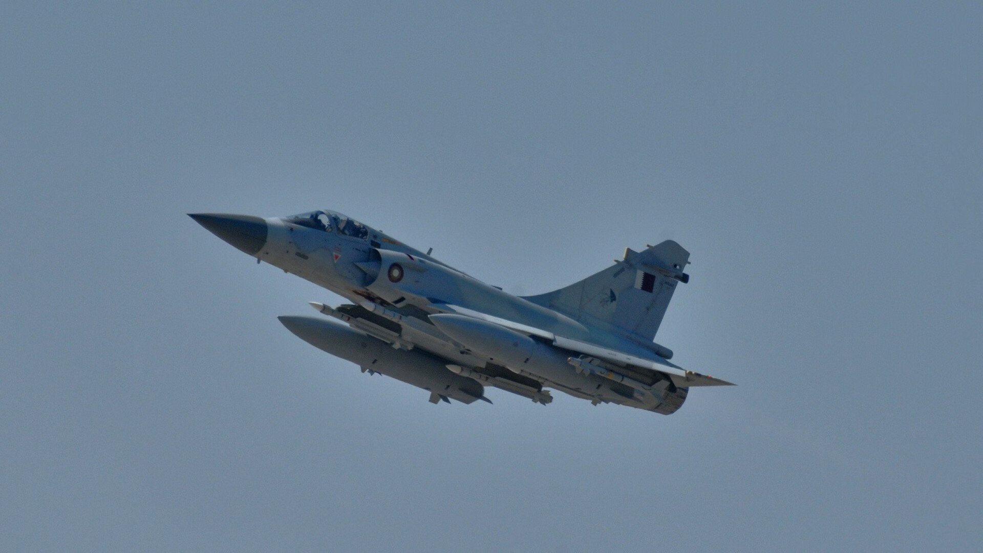 东莞大风天工人高空作业被吹得摇摆，apple pay 怎么取消自动续费